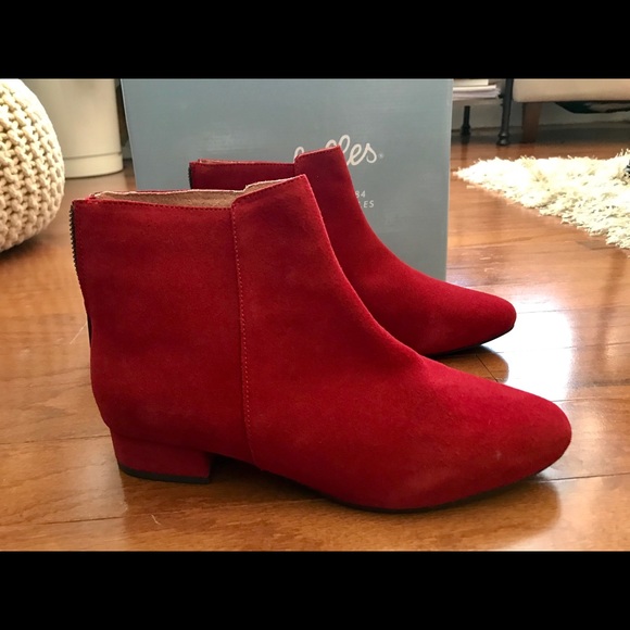 Red booties - Picture 2 of 2